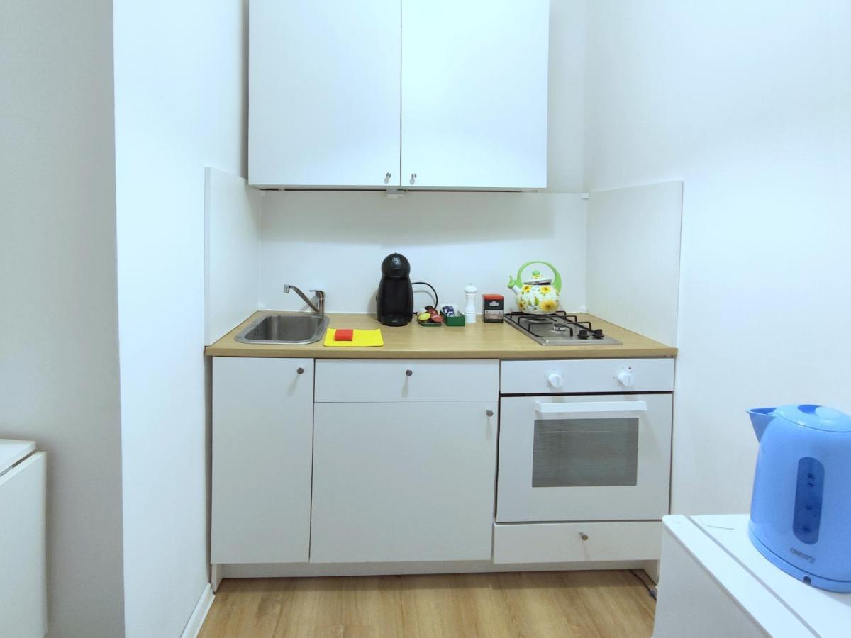 Apartament Rondo Onz Варшава Экстерьер фото