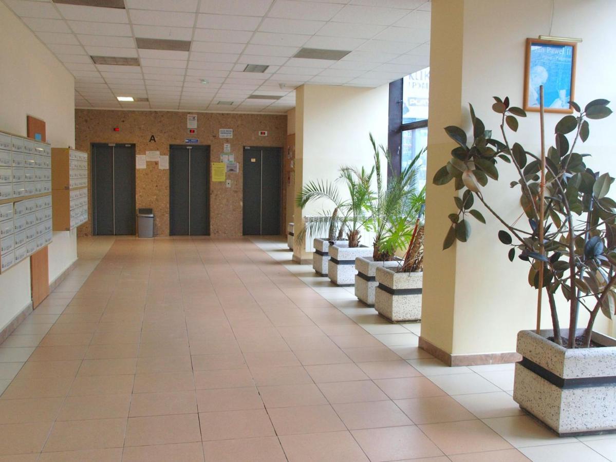 Apartament Rondo Onz Варшава Экстерьер фото