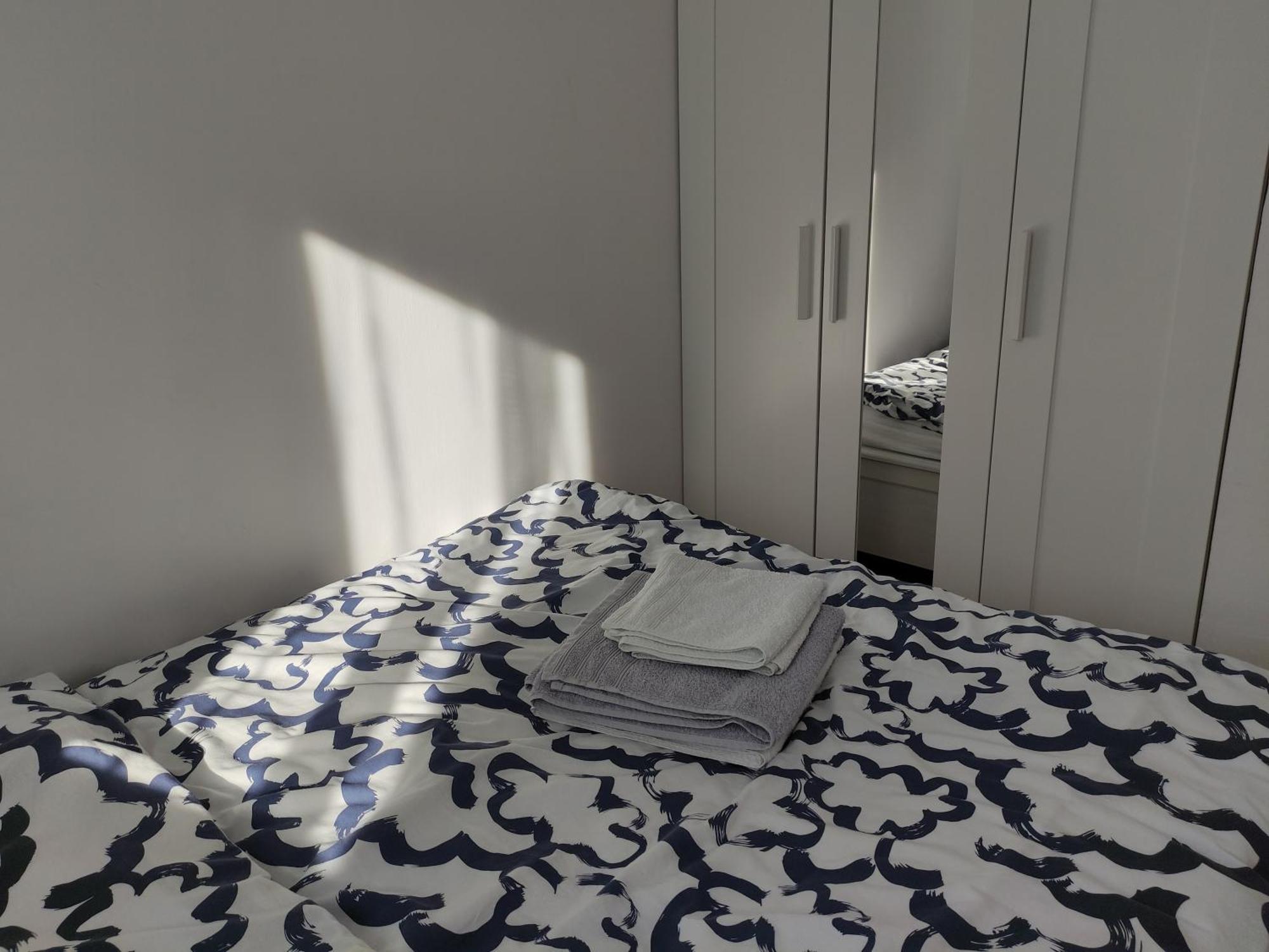 Apartament Rondo Onz Варшава Экстерьер фото