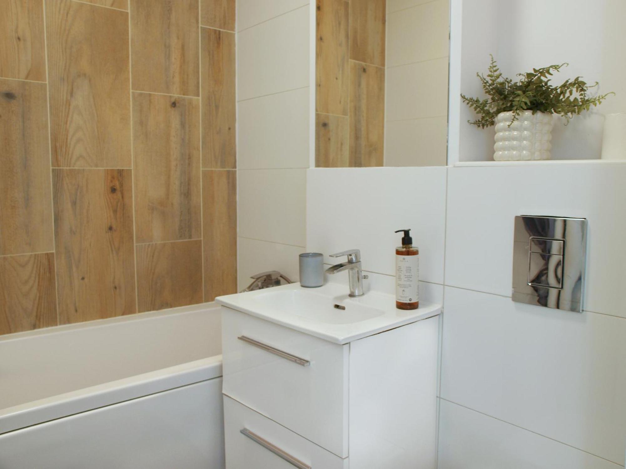 Apartament Rondo Onz Варшава Экстерьер фото