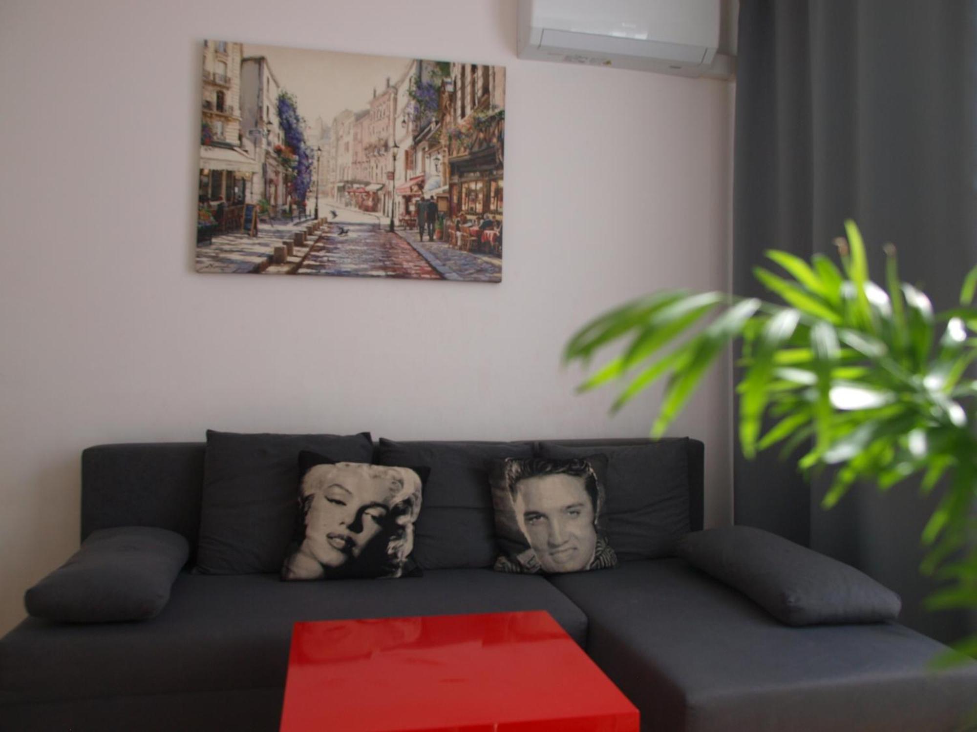 Apartament Rondo Onz Варшава Экстерьер фото